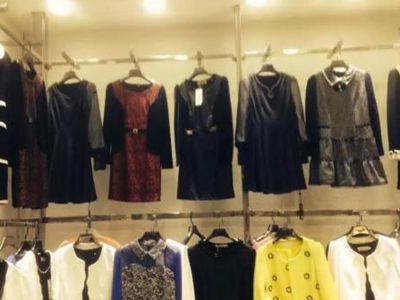 服裝行業(yè)為什么要用進銷存系統(tǒng)管理商品