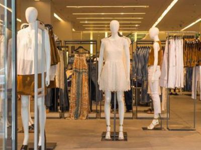 僅4點(diǎn)說(shuō)明服裝進(jìn)銷(xiāo)存管理系統(tǒng)為何成為開(kāi)店必備