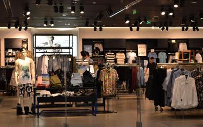 什么進銷存軟件適合服裝批發(fā)商使用