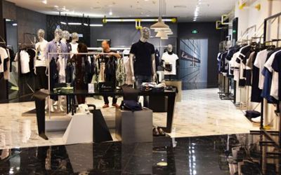 用手機(jī)服裝銷售系統(tǒng)軟件 老板在家也能掌握門(mén)店?duì)I業(yè)情況