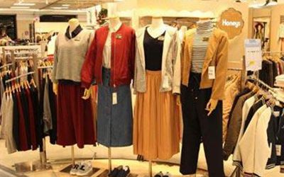 服裝店商家借助收銀軟件提升行業(yè)競(jìng)爭(zhēng)力