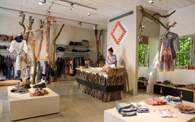 老板想要增加顧客回頭率和忠誠度需要怎樣經(jīng)營服裝店