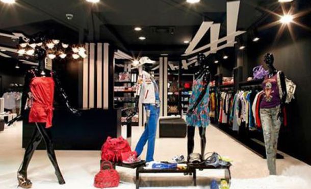 服裝商家用營(yíng)銷(xiāo)拓客系統(tǒng)喚醒沉睡會(huì)員