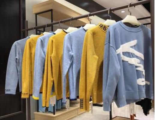 選購(gòu)服裝行業(yè)進(jìn)銷存軟件的著重點(diǎn)